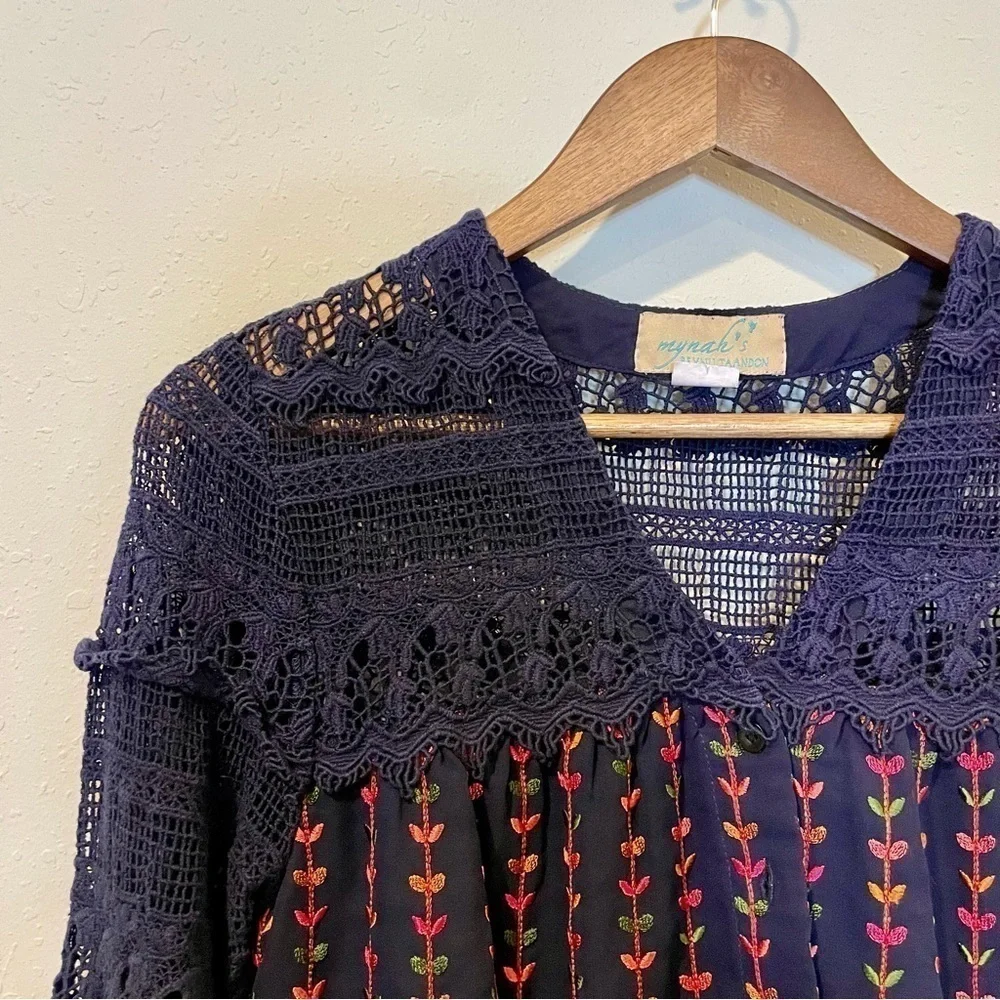 Anthropologie Anya Embroidered Peasant Blouse